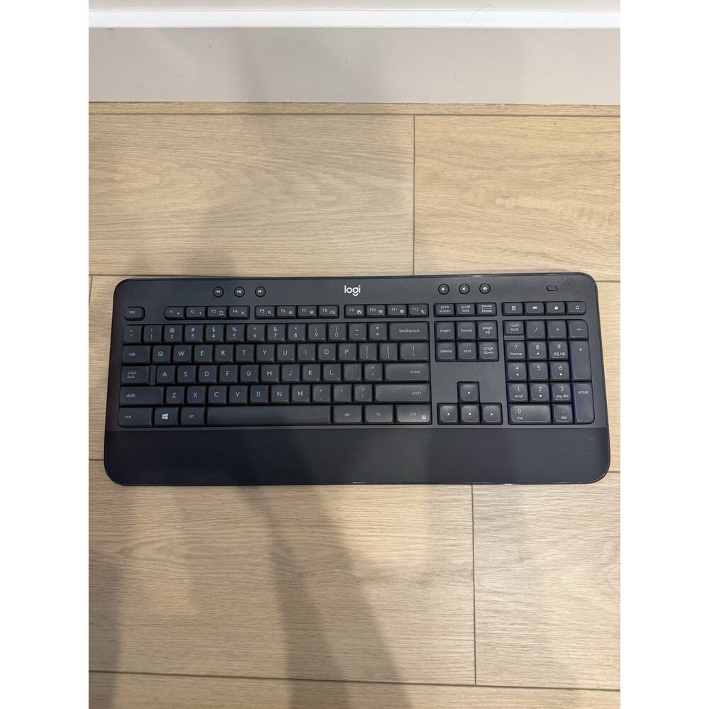 Logitech Logi K545 Wireless Keyboard NO DONGLE